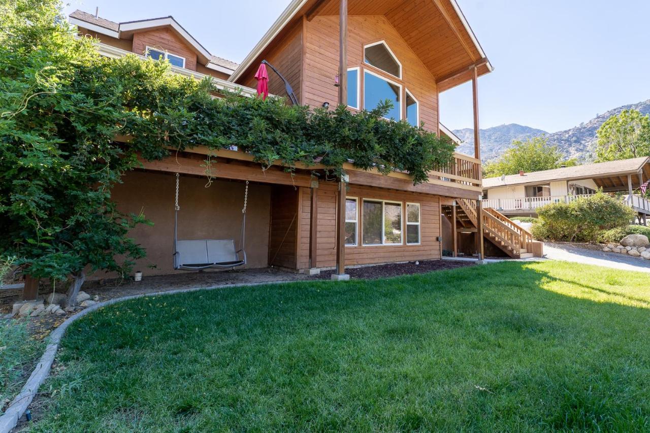 Epic View A Luxury House On A Hill River 10 Min Holiday home